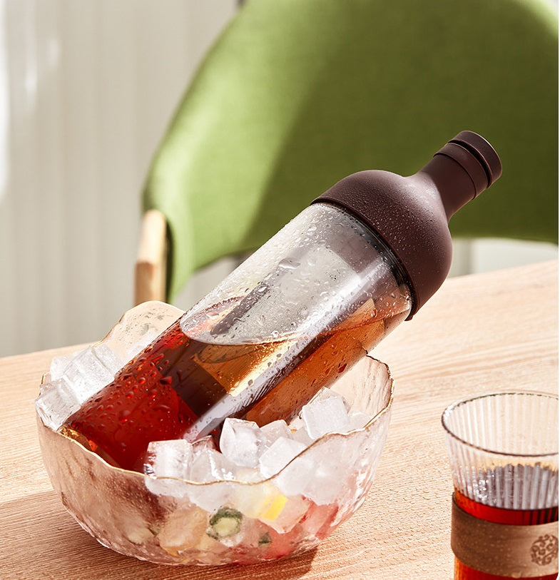 TrueShih Slow Steep Cold Brew Bottle — insulated double-wall on the go